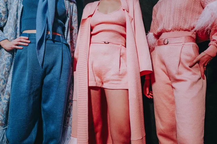 Understanding Fashion Trends - Visual guide to trend cycles and fashion evolution