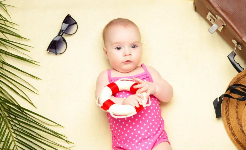 Dressing Newborns for Summer Heat: Complete Safety & Comfort Guide