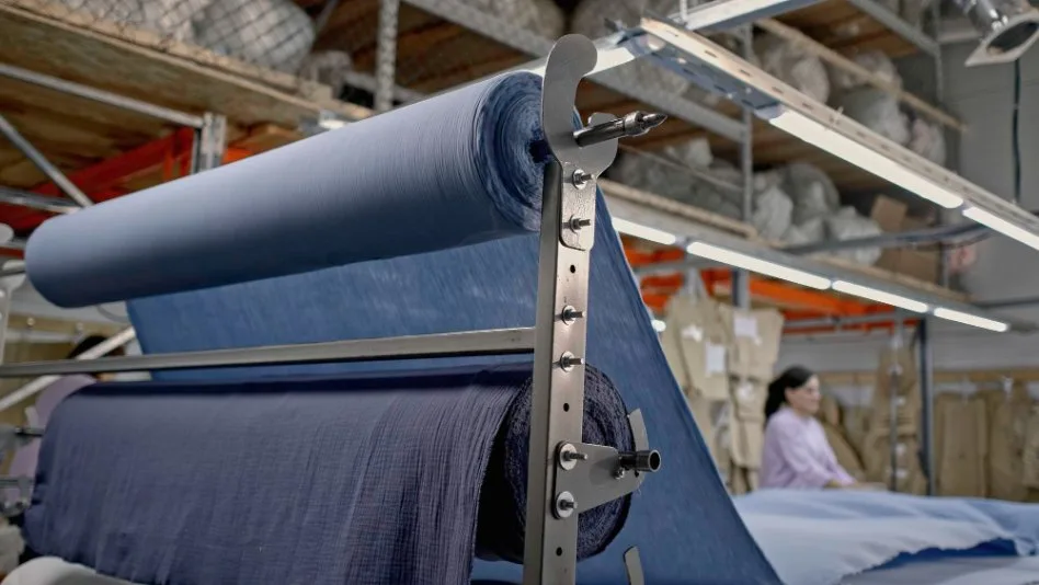 A stretchy fabrics being manufactured