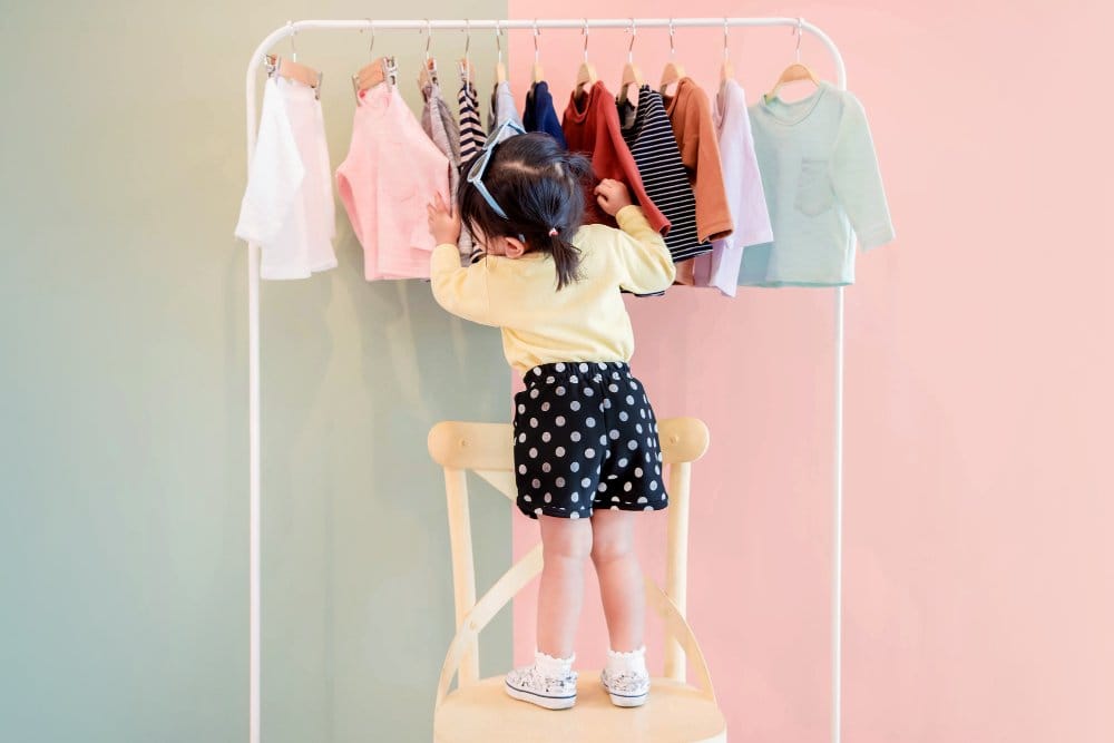What clothes does a 2-year-old need: Essential Outfits and Seasonal Tips