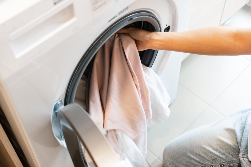 Can Baby Clothes Be Washed in Washing Machine: Tips for Safe and Effective Cleaning