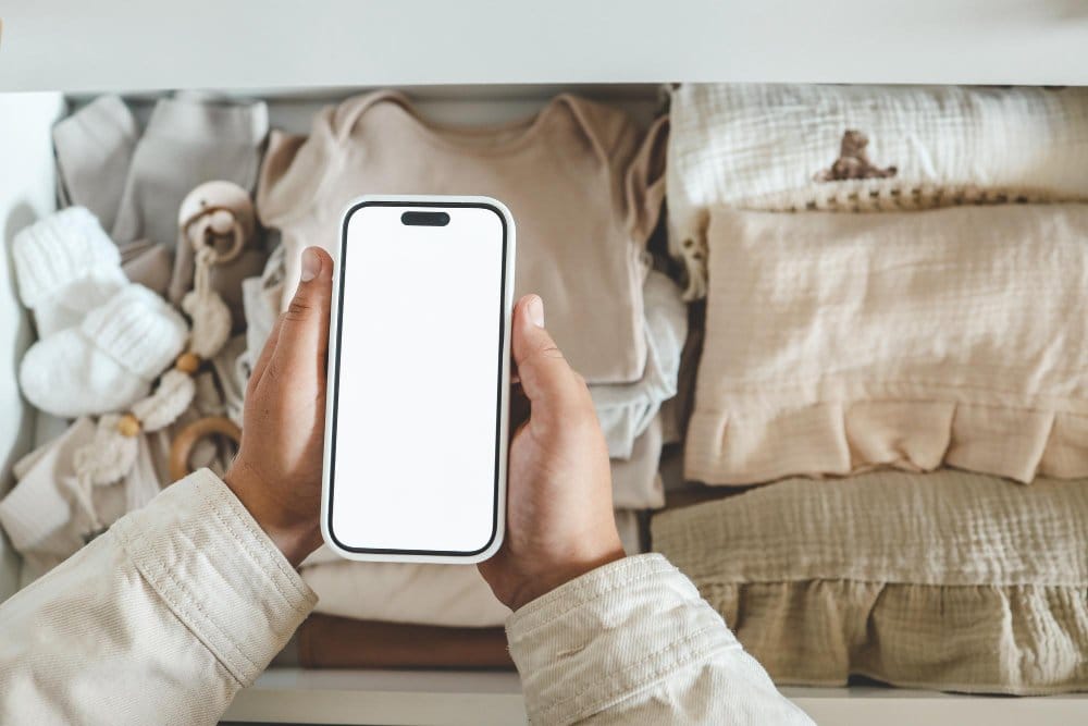 Can I Sell Kids Clothes on Vinted: What Sellers Need to Know