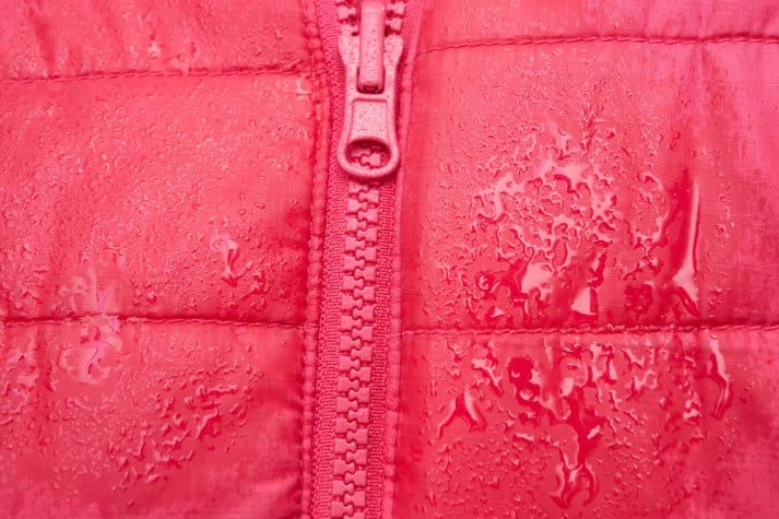 Guide to Water Repellent Technology (2)