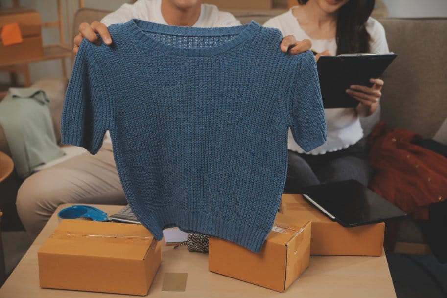 Poshmark vs eBay for Selling Clothes (2)