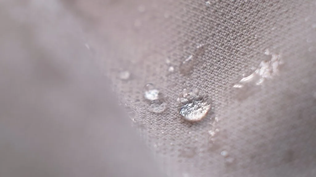 Water-Resistant vs. Waterproof Fabrics (1)