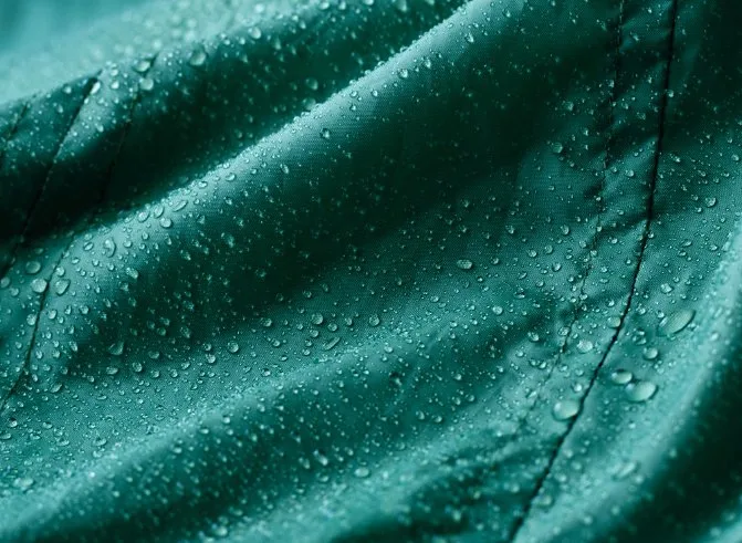 Water-Resistant vs. Waterproof Fabrics (2)