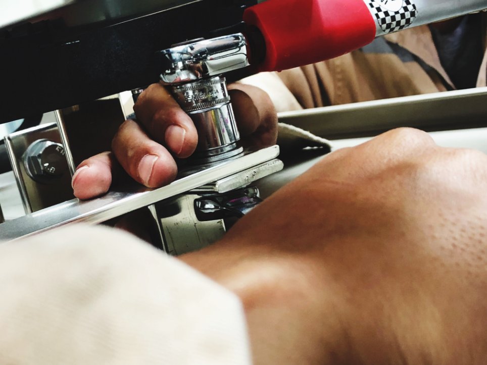 service a sewing machine