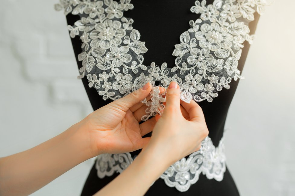 Professional applique lace tools and techniques for expert-level results