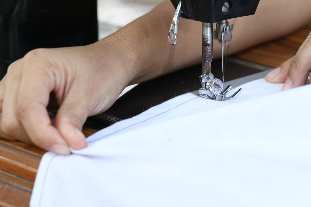 Traditional seam allowances in historical garments