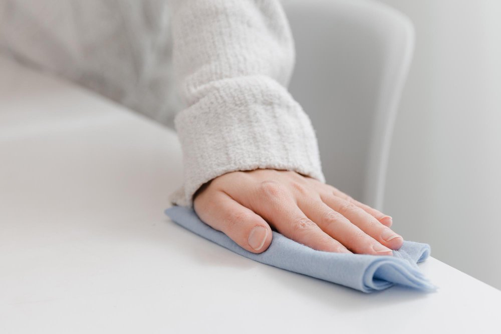 Various applications of microfiber from cleaning to fashion