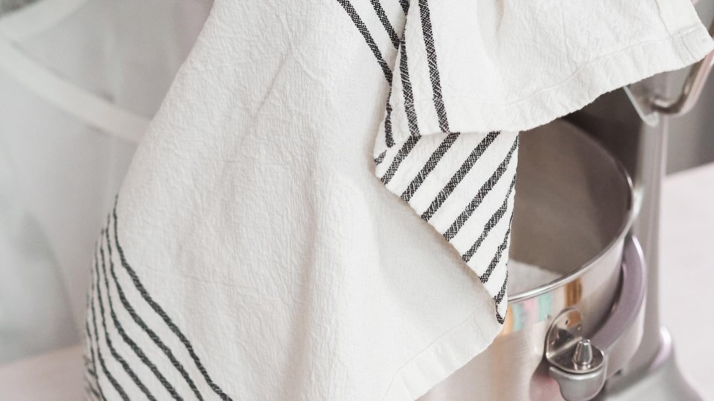 Various uses of butcher's linen in home decor and dining