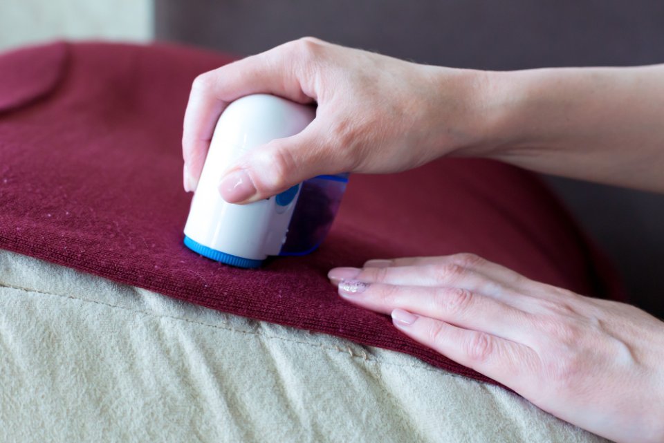 Solutions to common spun polyester problems including pilling, static, odor retention and wrinkles